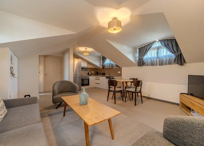 Apartamento Sofa Palmiye